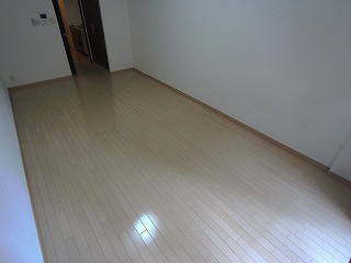 エスライズ新神戸の居間・リビング