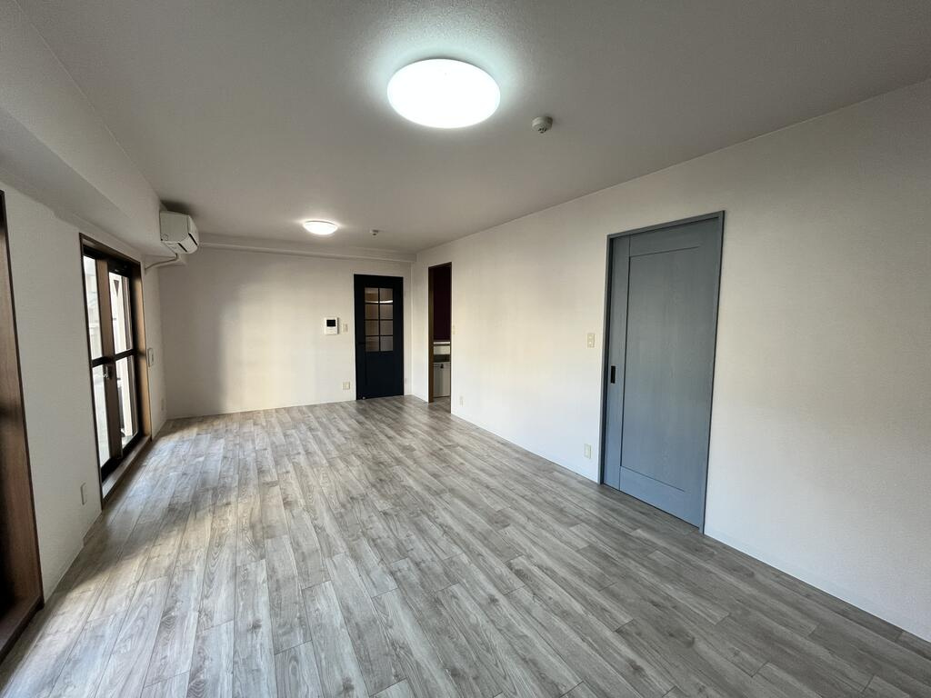 ハイム北野フェニックスの居間・リビング