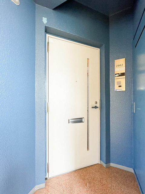 甲南コーポラスの玄関