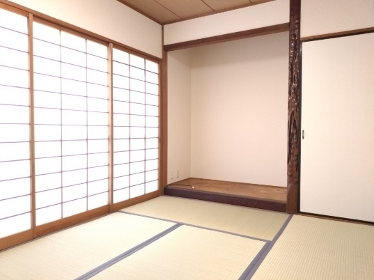 ガーデンハイツ高座台の和室