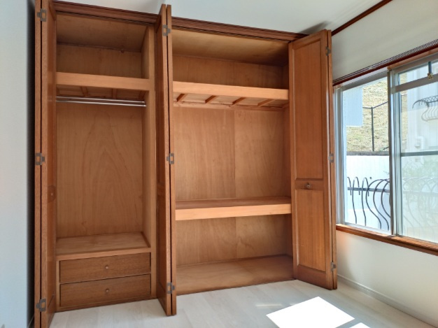 ガーデンハイツ高座台の収納