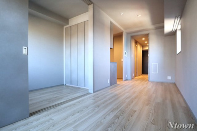 【居間・リビング】 | オーパスレジデンス名古屋ステーション | きれいな内装です