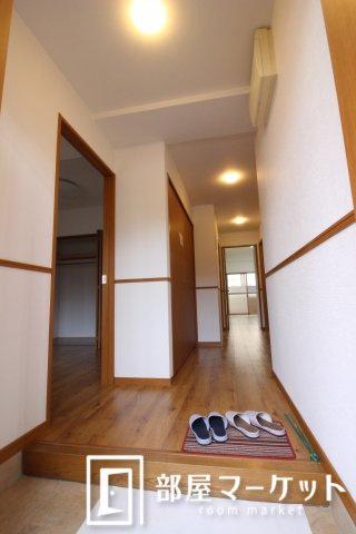 【玄関】 | Ｅａｓｔ　Ｏｎｅ（イーストワン） | 同型タイプ