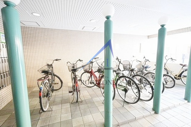 ライオンズプラザ川崎のその他共用部分|駐輪場です。