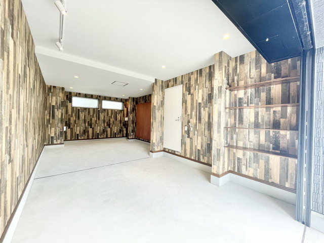 エスパース女郎花の駐車場