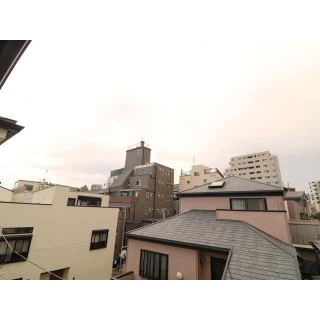 ジュネ谷中 の展望