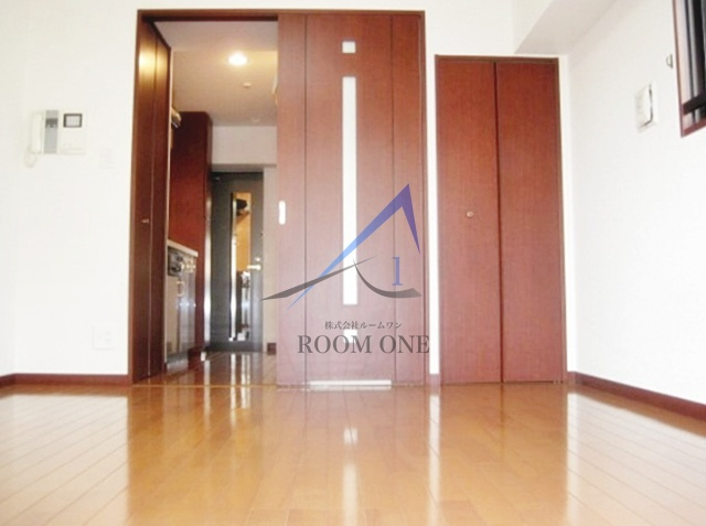 フェニックス日本橋浜町壱番館の居間・リビング|洋室のお部屋です。