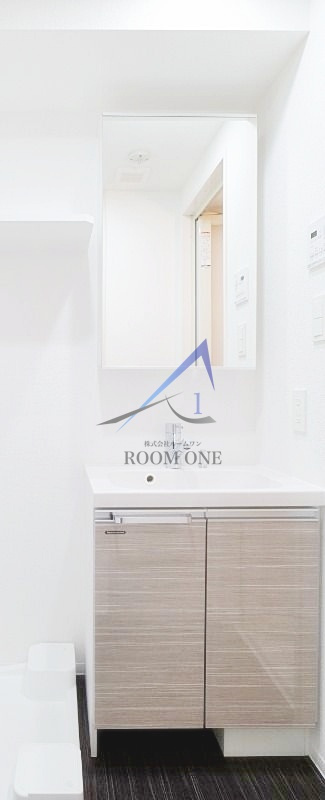 フュージョナル千住緑町の洗面所|洗面台です。