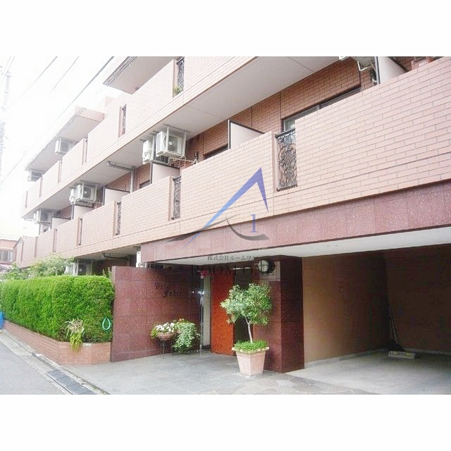 ビタ　フェリーチェ