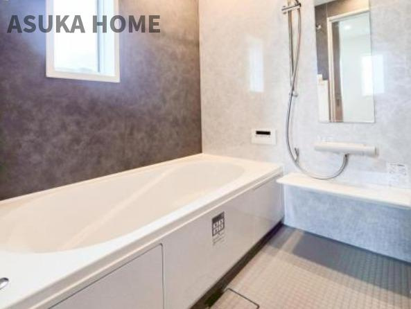 緑区鴨居６丁目の浴室|断熱性が高いユニットバスを採用。追い炊きやお湯張りなども早くできるエコ性能が高い設備です。