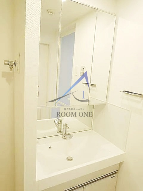 プライマル上野EASTの洗面所|洗面台です。