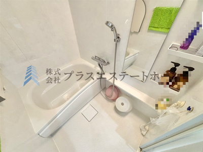 【浴室】 | 甲南セゾン兵庫 | 白基調で清潔感のある浴室♪