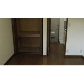 サニーハイツの洋室