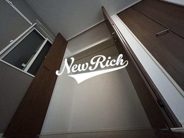 前橋市元総社町２丁目のアパートの収納