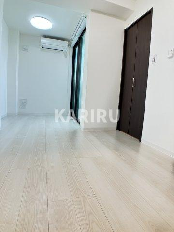 ソルピアーチェ京橋の居間・リビング