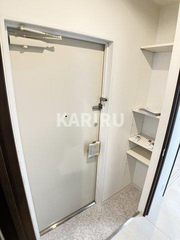 ソルピアーチェ京橋の玄関