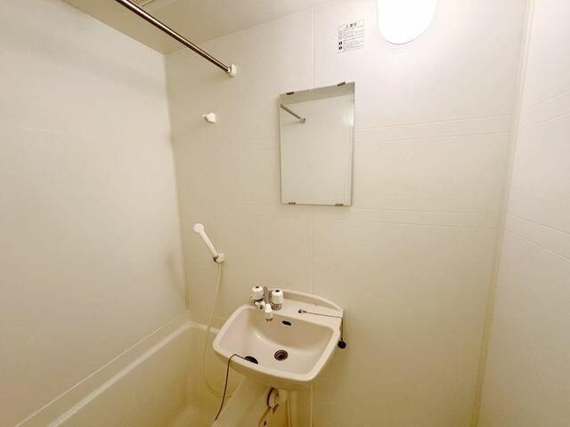 Ｃｏｎｄｏｌｅｅｚａ(コンドレーザ) の洗面所