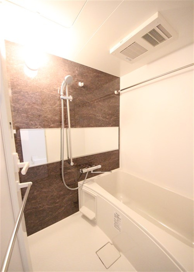 【浴室】 | Splendide NAMBAIII