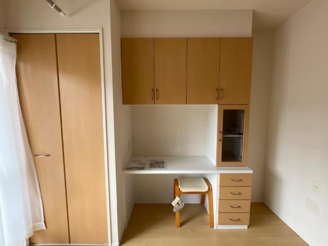 【収納】 | ノーブルコート台原 | 簡易デスク