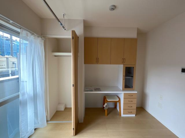 【収納】 | ノーブルコート台原 | クローゼット