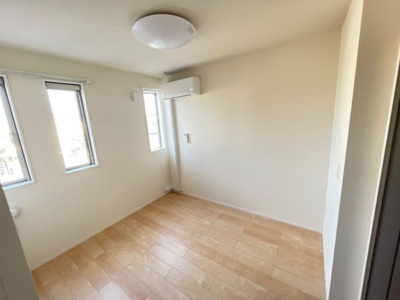 【内装】 | ヴィヴァレスⅣ | 室内