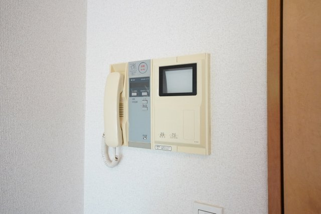 リクレイシア西麻布Ⅰ番館のセキュリティ|モニター付オートロック