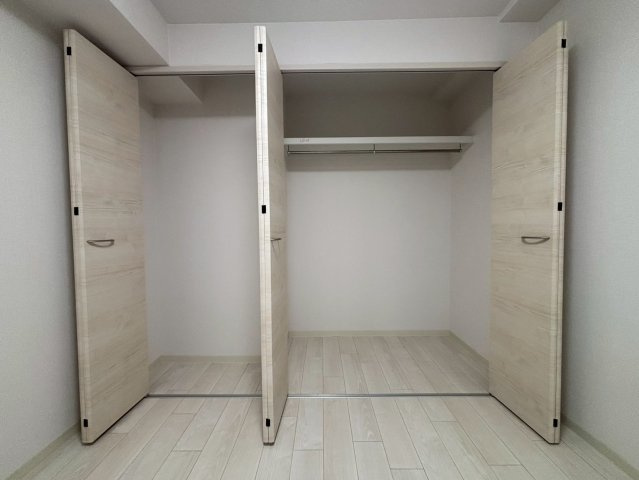 チュリス大通の収納|洋室収納スペース！