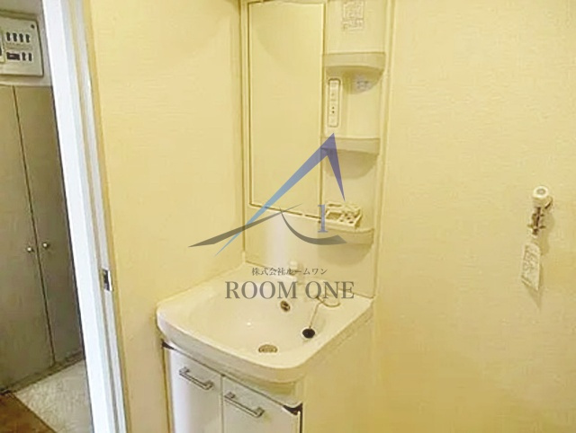 ドルフ東雪谷の洗面所|洗面台です。