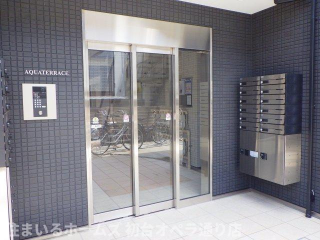 AQUATERRACEのエントランス|オートロック付エントランスです