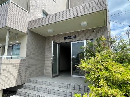 さいたま市桜区町谷４丁目の賃貸マンションのエントランス
