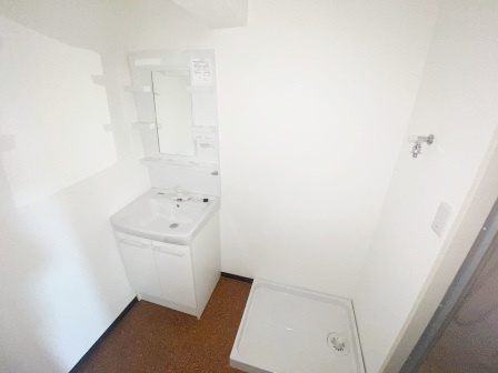 さいたま市桜区町谷４丁目の賃貸マンションの洗面所|スペースが確保できる洗面所です