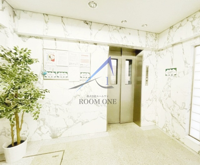 ヴェルドゥミールのその他共用部分|エレベーターです。