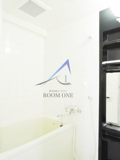 ヴェルドゥミールの浴室|お風呂です。