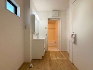 仲介手数料無料　KEIAI GRACE狭山市柏原１０期・新築全１棟の独立洗面台