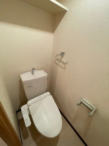 アルバ大須　名古屋市賃貸　仲介手数料無料のトイレ