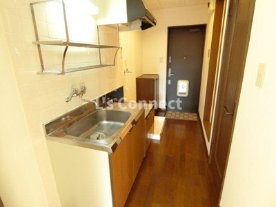 【その他】 | ベルパーク南吉成D | 約３帖のキッチンスペース。