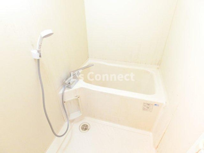 【浴室】 | ベルパーク南吉成Ｂ | 給湯式のお風呂。