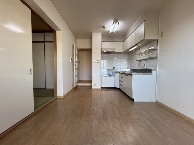 エステート松尾の内装