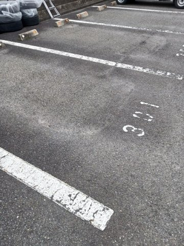 フローラの駐車場