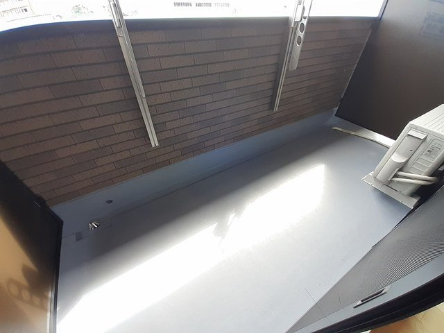 京楽　ＫＹＯＲＡＫＵのバルコニー