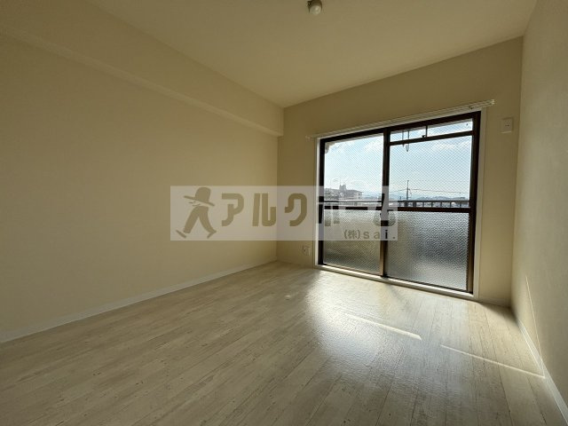 アークハイツの洋室