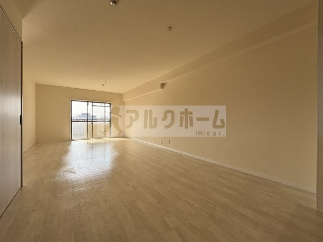 アークハイツの居間・リビング