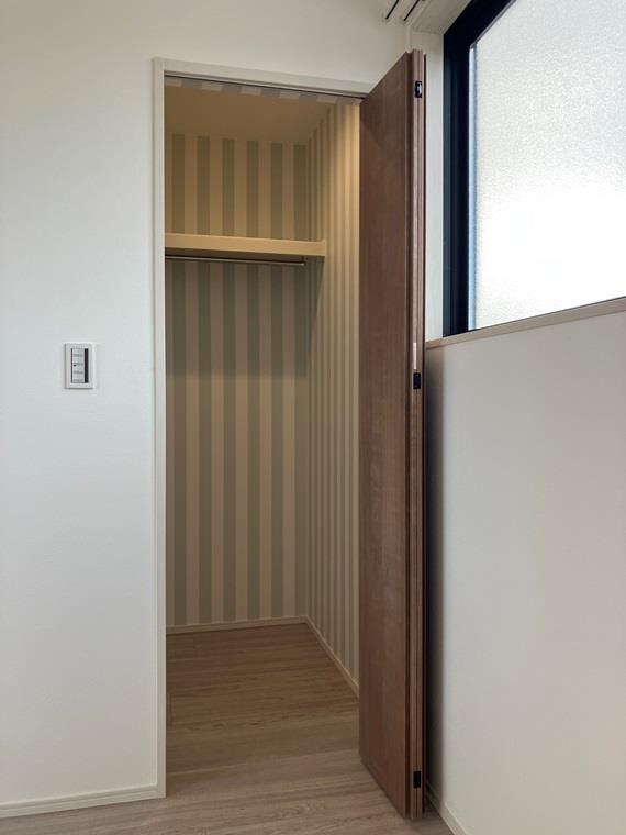 大沢戸建の収納