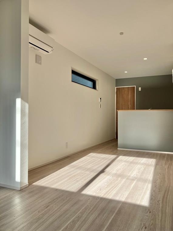 大沢戸建の居間・リビング