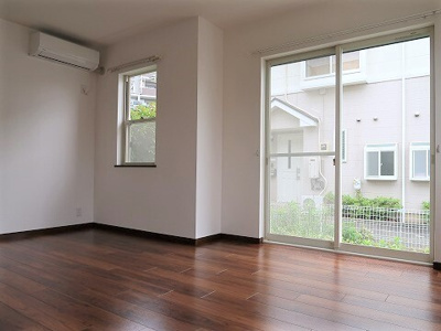 【居間・リビング】 | シルバンブリーズ