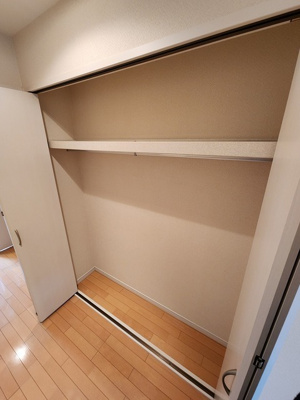 【収納】 | フォートレスニイヤ | ※同タイプ別部屋の写真です。（6階）