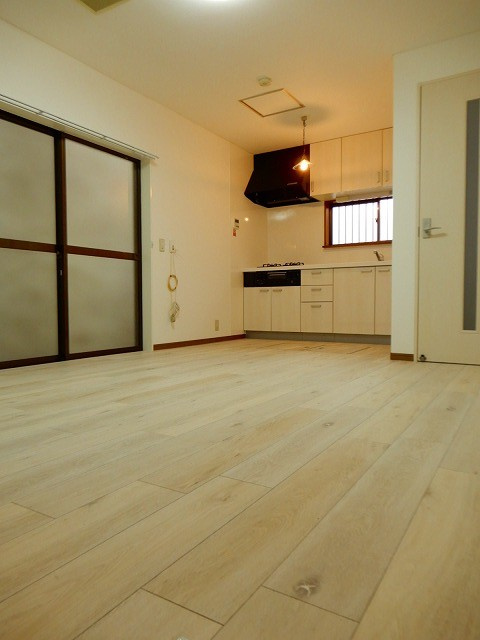 若林一丁目戸建の内装