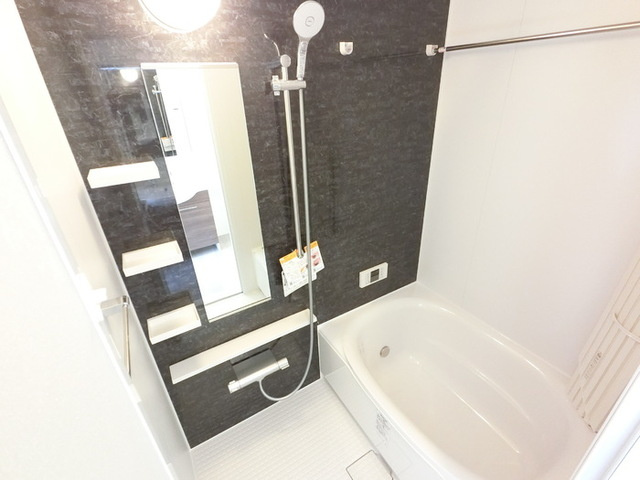 コンフォート上和田の浴室|浴室乾燥機付きお風呂です