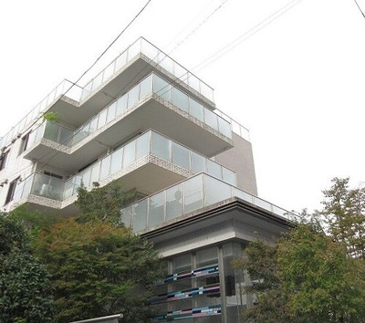 【外観】 | ロイヤルシーズン新宿柏木 | 建物外観　別角度