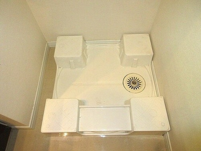 【設備】 | ロイヤルシーズン新宿柏木 | 室内洗濯機置場　※内装前